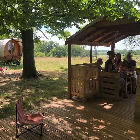Campismo de Luxo Charriot En Pâture